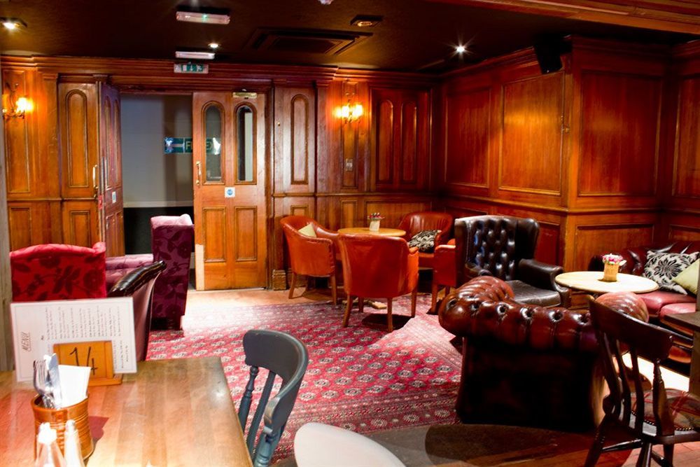 Royal Hotel, Bar & Grill Purfleet Exterior foto